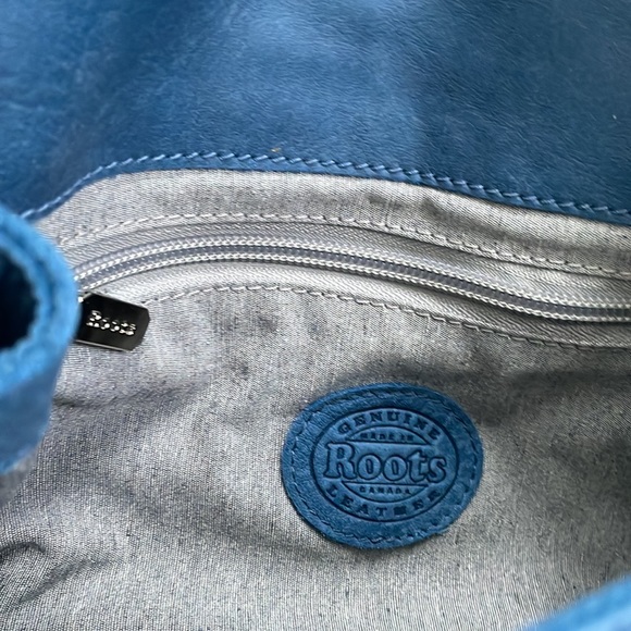 Roots Backpack - Picture 7 of 12